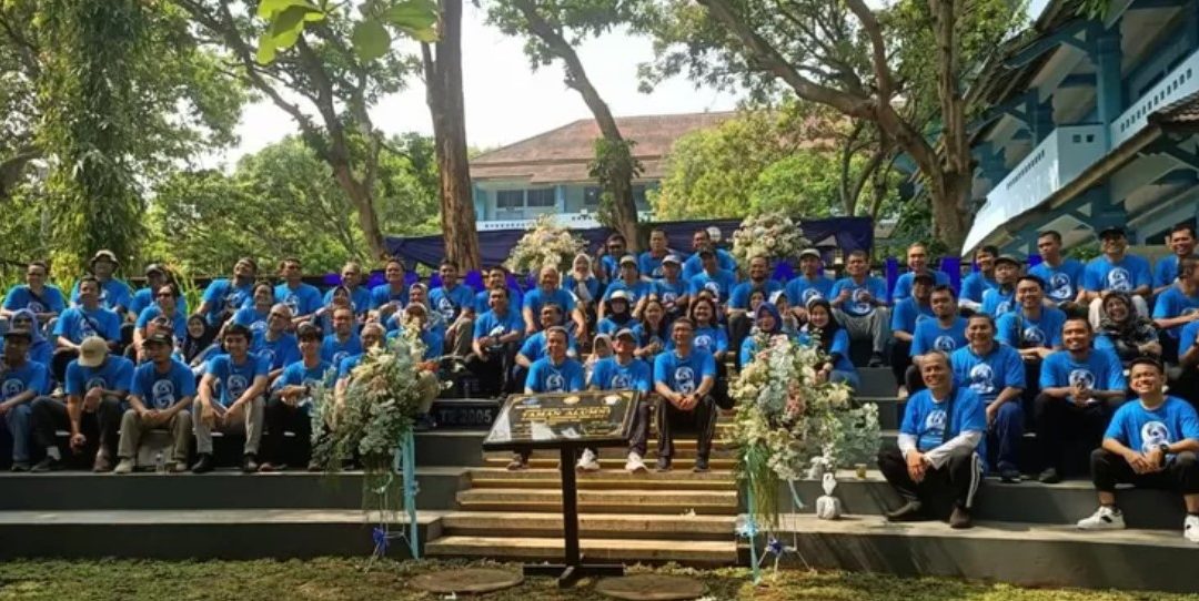 Ikatan Alumni Teknik Elektro Undip Bangun Taman Alumni di Lustrum 8
